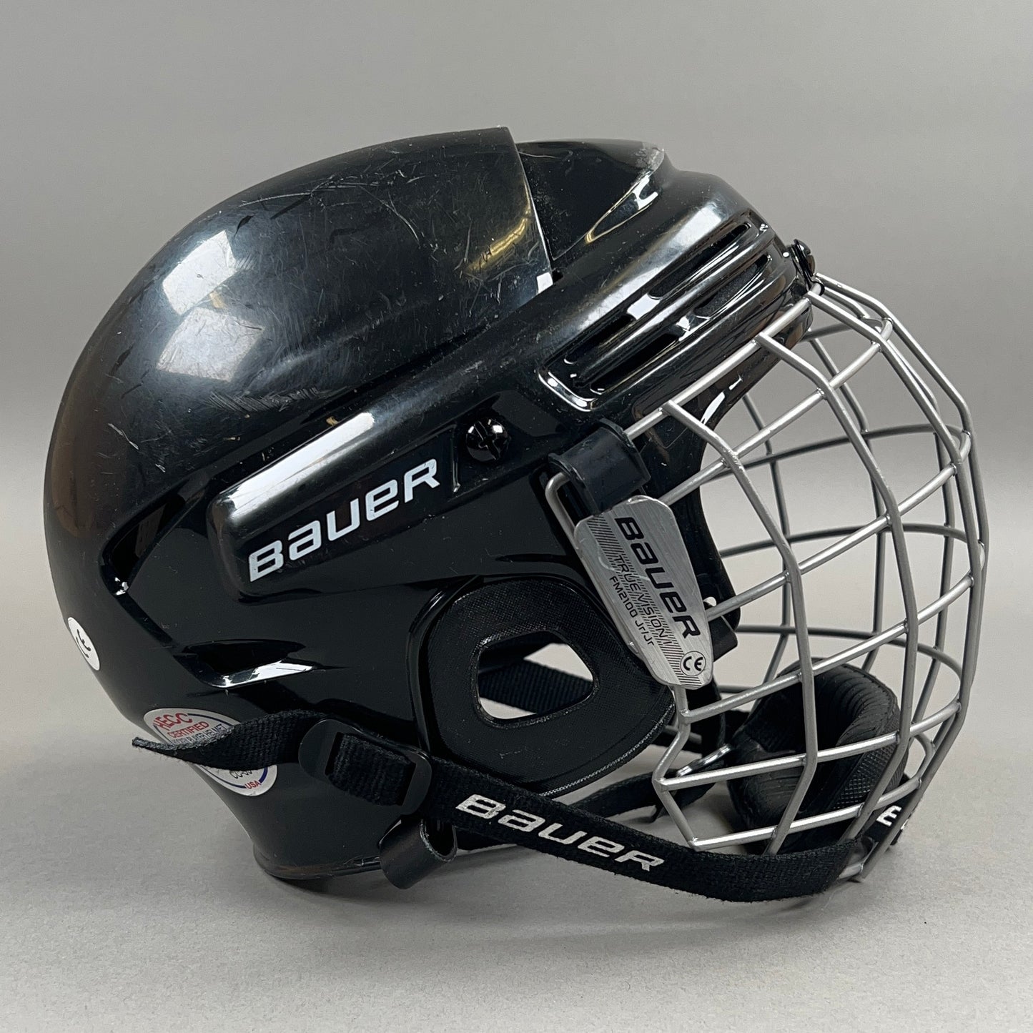 Bauer BHH2100JR Small 6 1/4" to 6 7/8" Junior Hockey Helmet