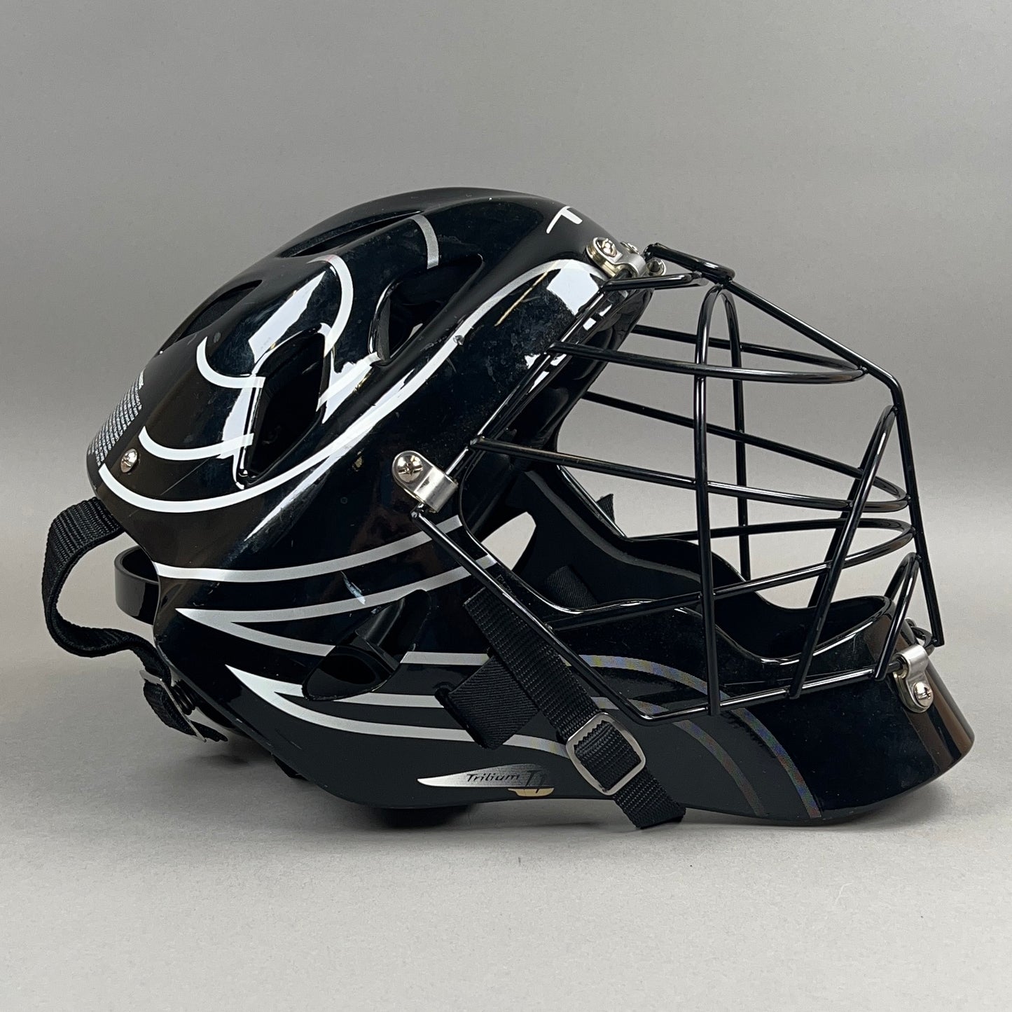 TK Trilium T1 M/L Adjustable Senior Hockey Goalie Helmet