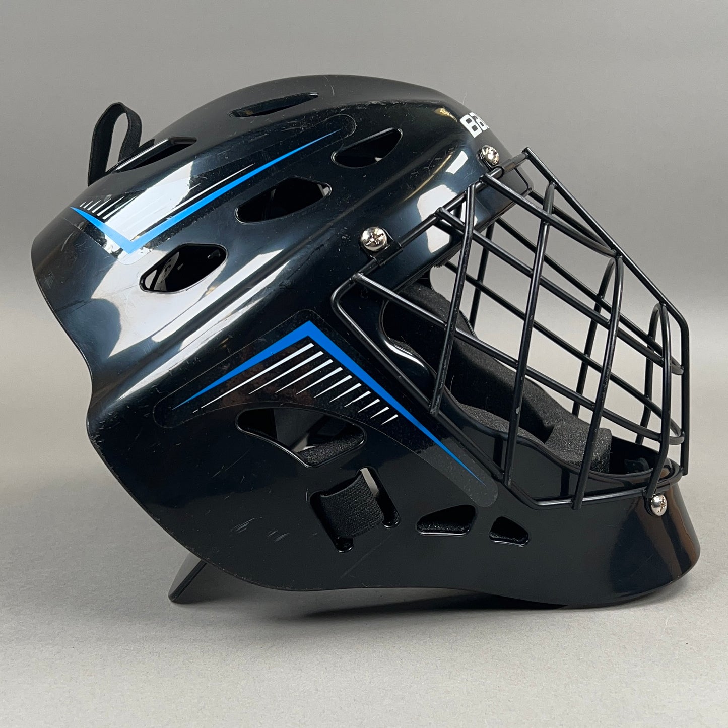 Bauer SH-GK S/M Adjustable 6" to 7" Junior Hockey Goalie Helmet