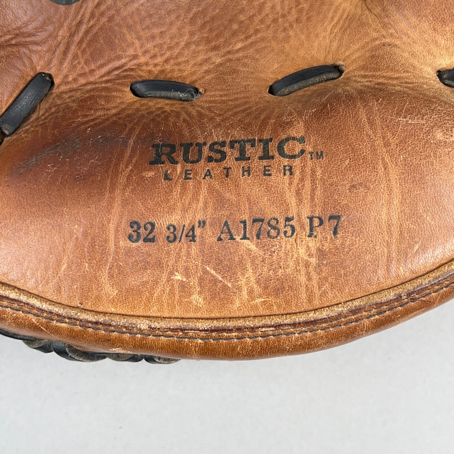 Wilson Pro1000 A1785 P7 32.5"" Right Hand Thrower Catchers Mitt