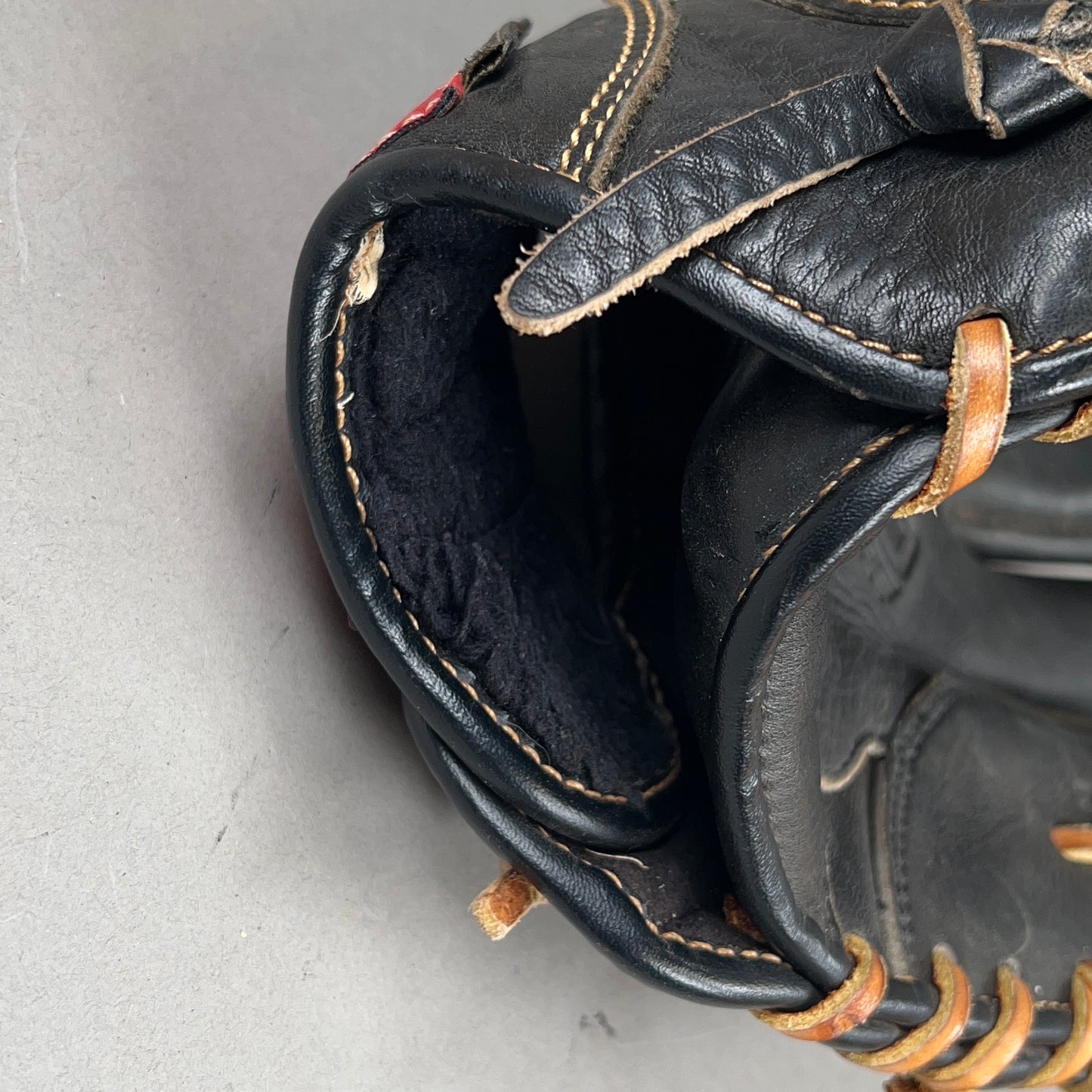 Rawlings REVO 350 Series 3SC1200D 12" Right Hand Thrower Baseball Glove