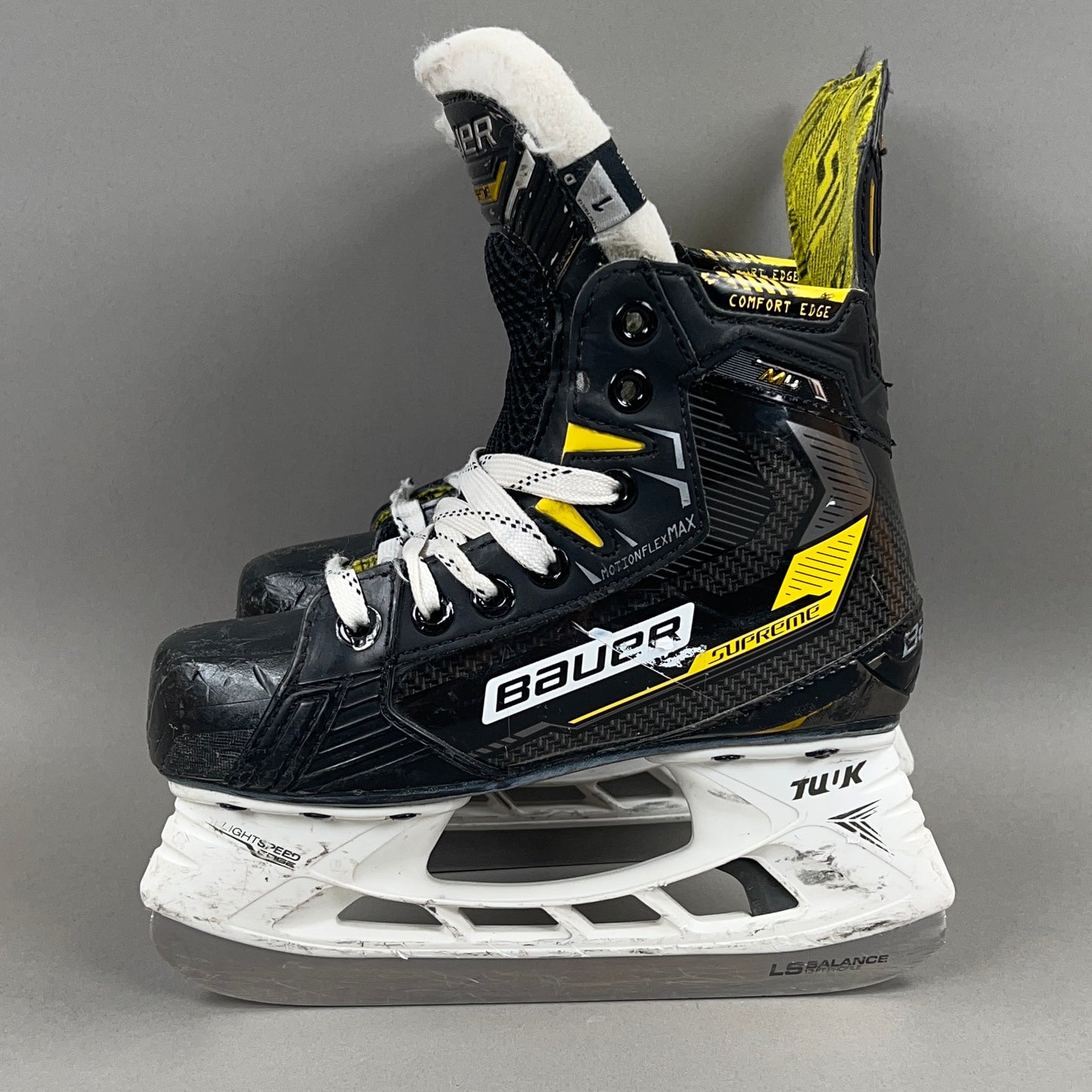 Bauer Supreme M4 Size 1 Junior Hockey Skates