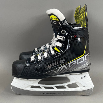 Bauer Vapor 3X Size 13.5Y Youth Hockey Skates