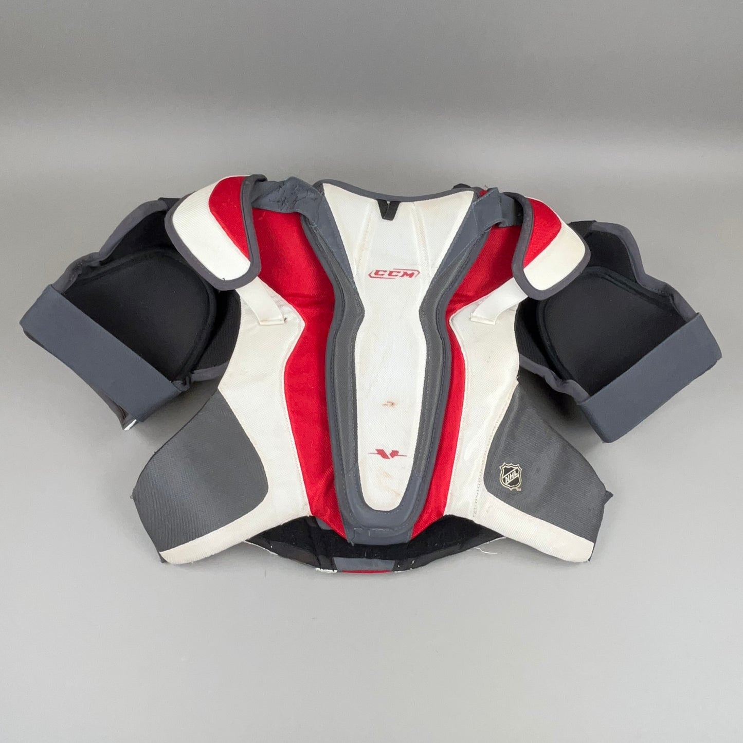 CCM Vector 08 Senior Large Hockey Shoulder Pads