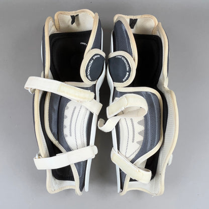 Bauer Nexus 600 Intermediate 13" Hockey Shin Guards