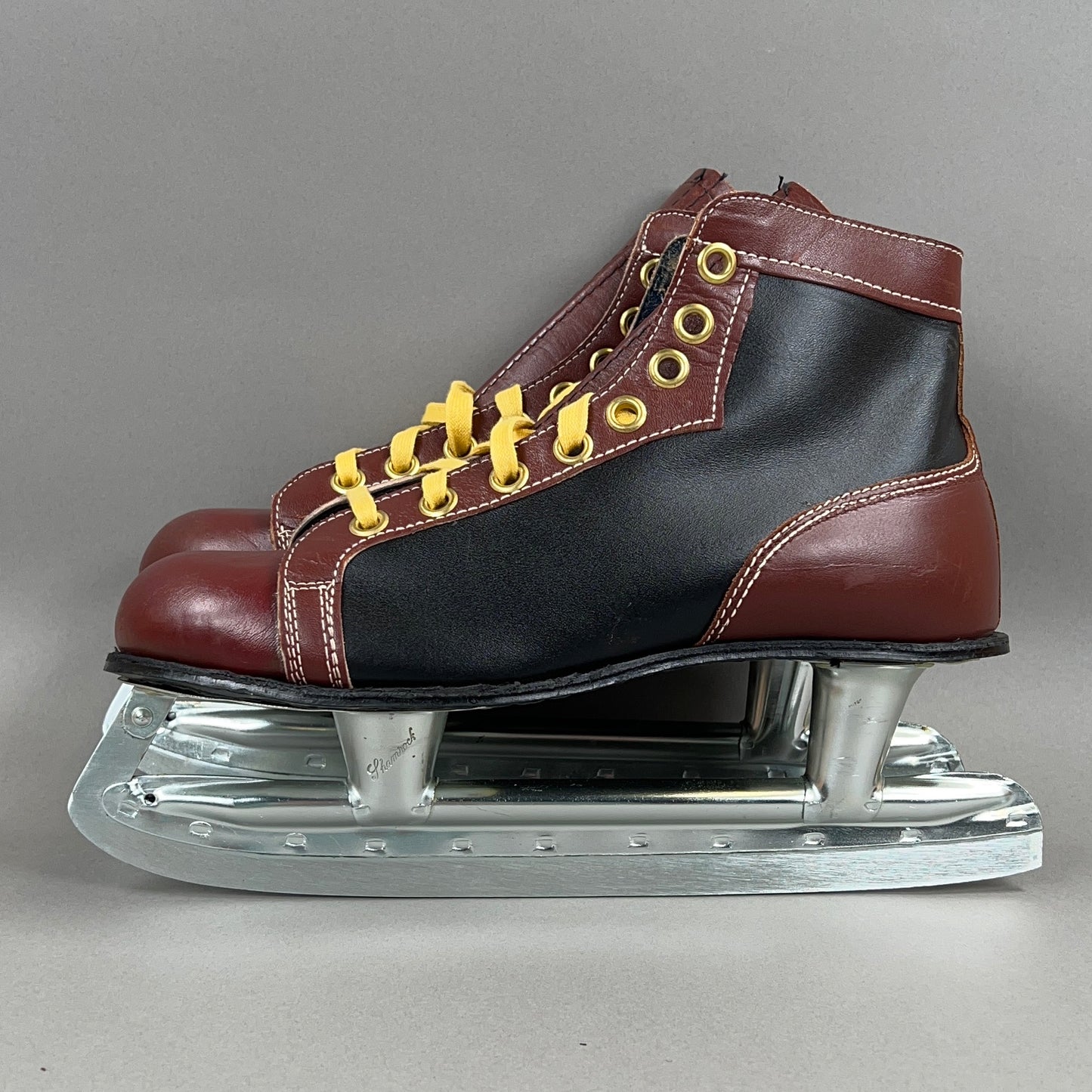 Shamrock Ice Steel 2 Tone Size 8, Ice Skates