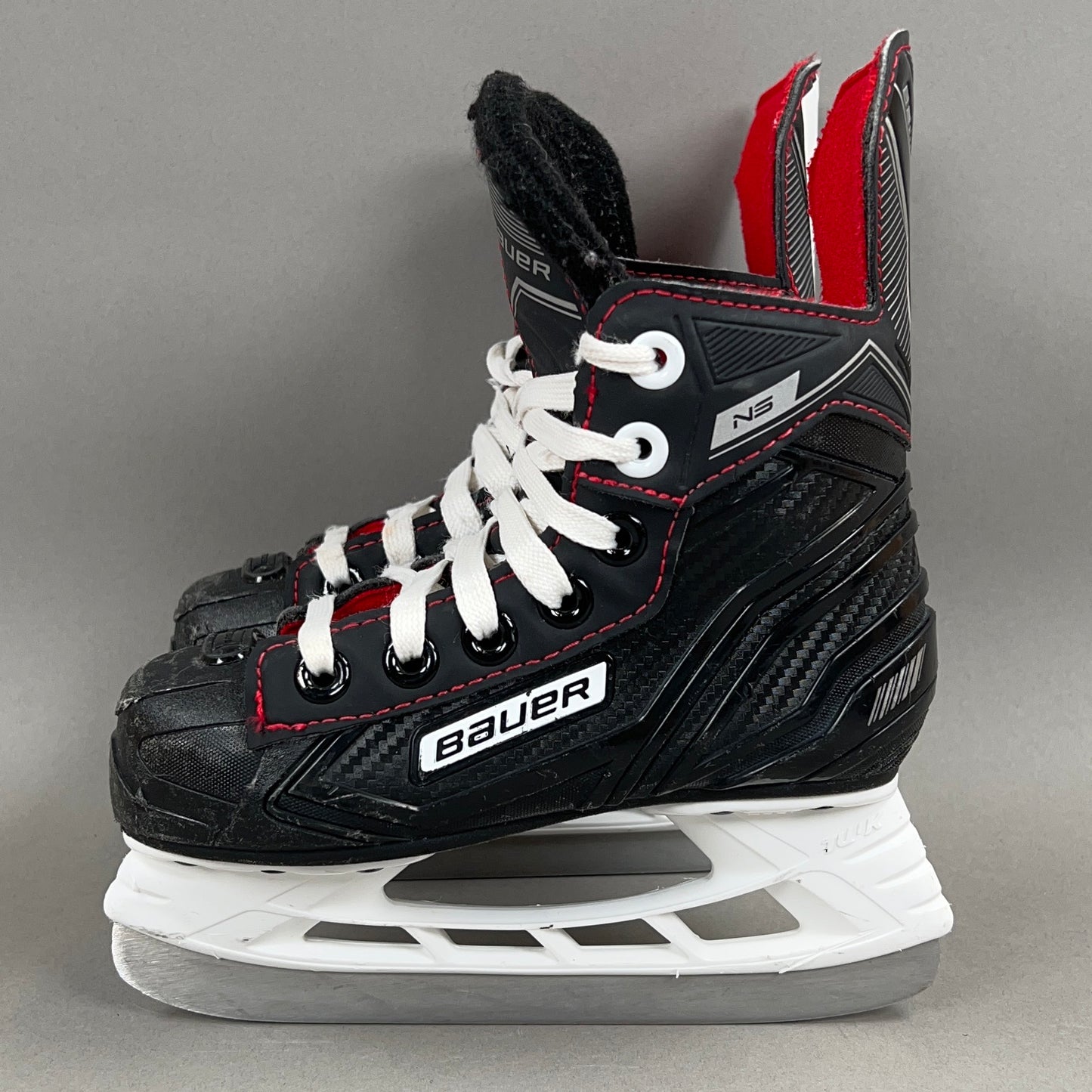 Bauer NS Size 11.5Y Youth Hockey Skates