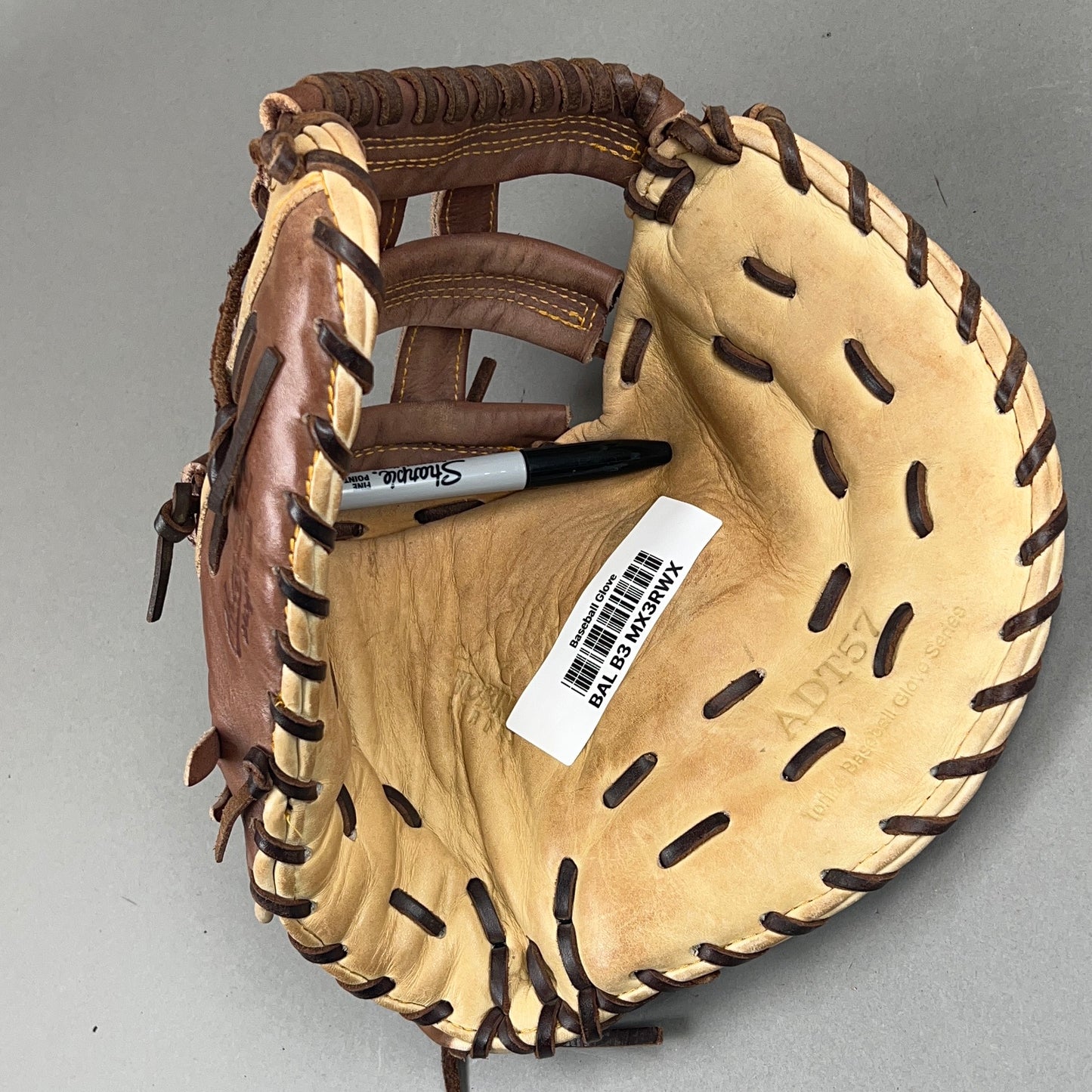 Akadema ADT57 First Basemen 13" Right Hand Thrower Baseball Glove