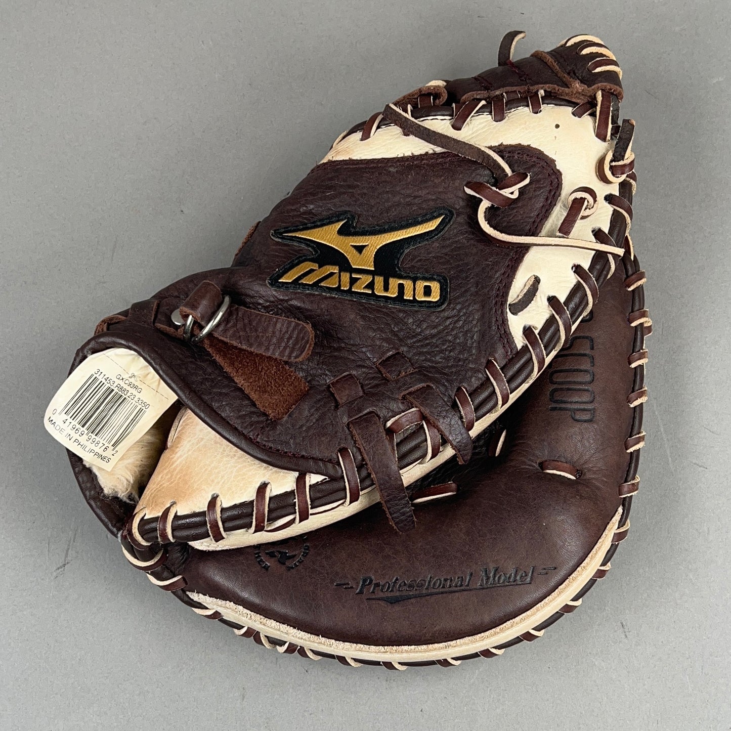 Mizuno Franchise Pro Model 33.5"" Right Hand Thrower Catchers Mitt