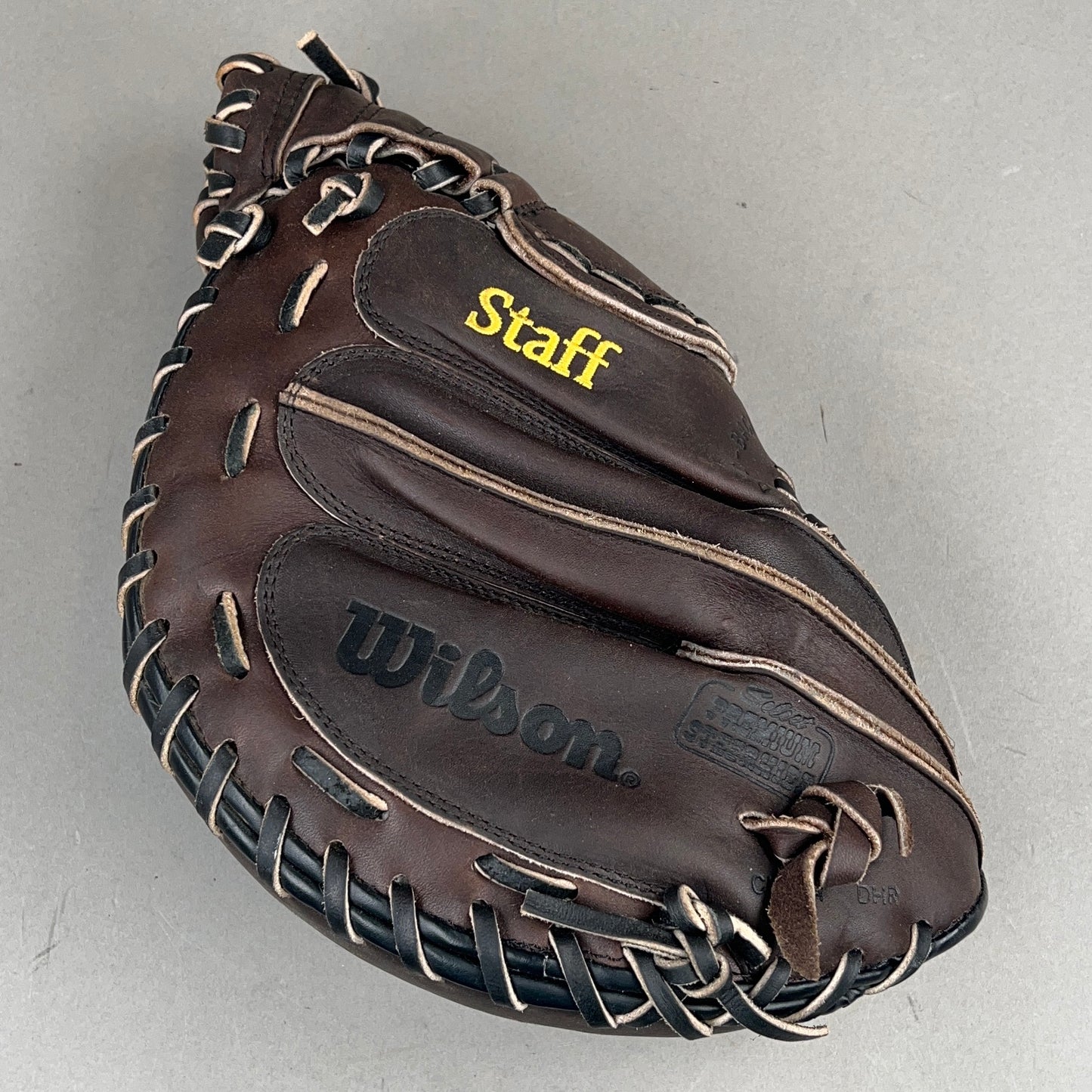 Wilson A1871 Staff Series 33"" Right Hand Thrower Catchers Mitt