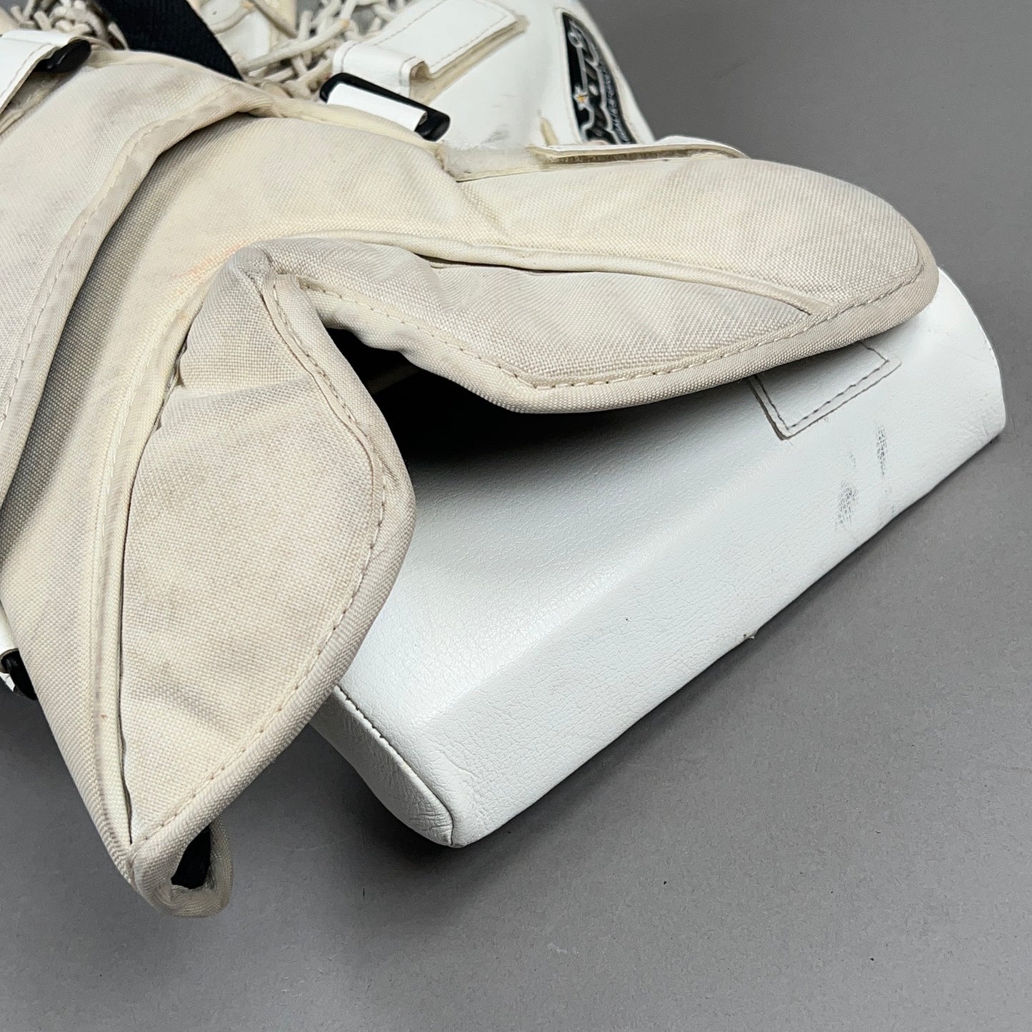 Brian's M Series Senior Goalie Blocker
