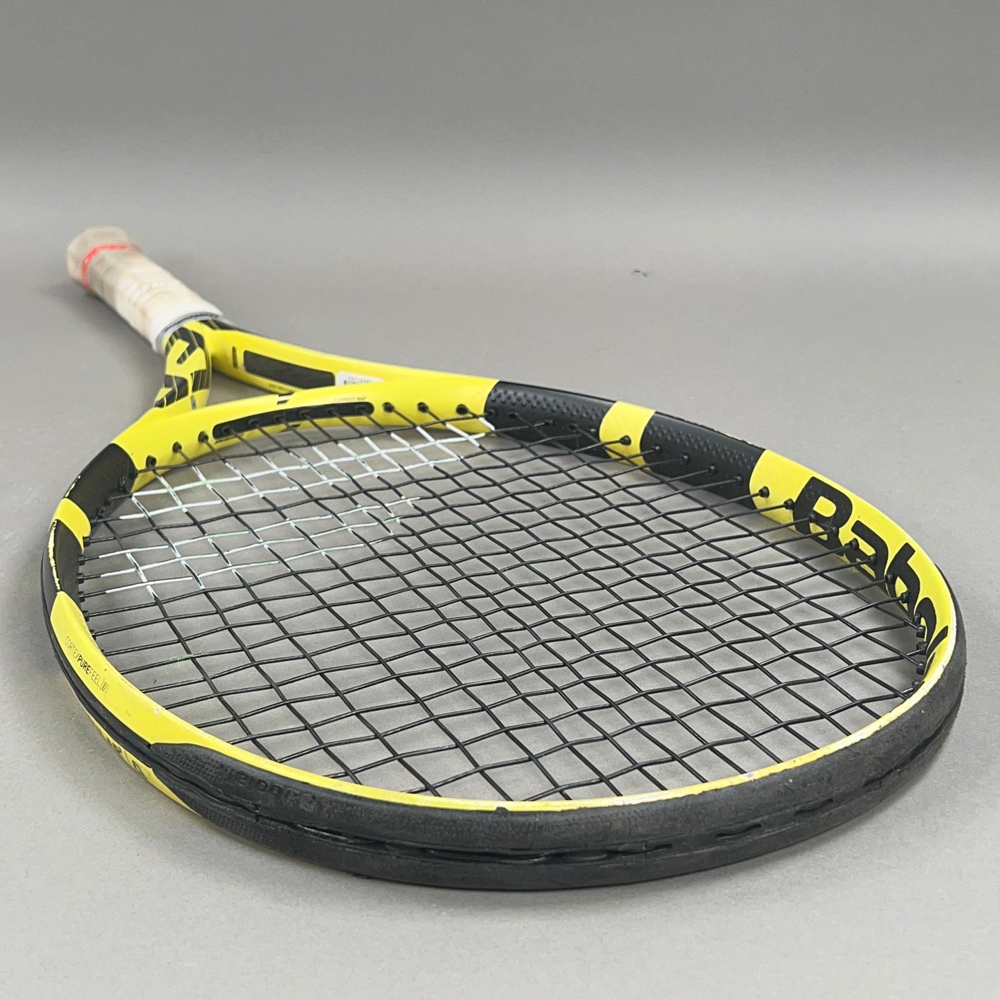 Babolat Pure Aero Jr 25 Tennis Racket 4" Grip & 98in² Head Size