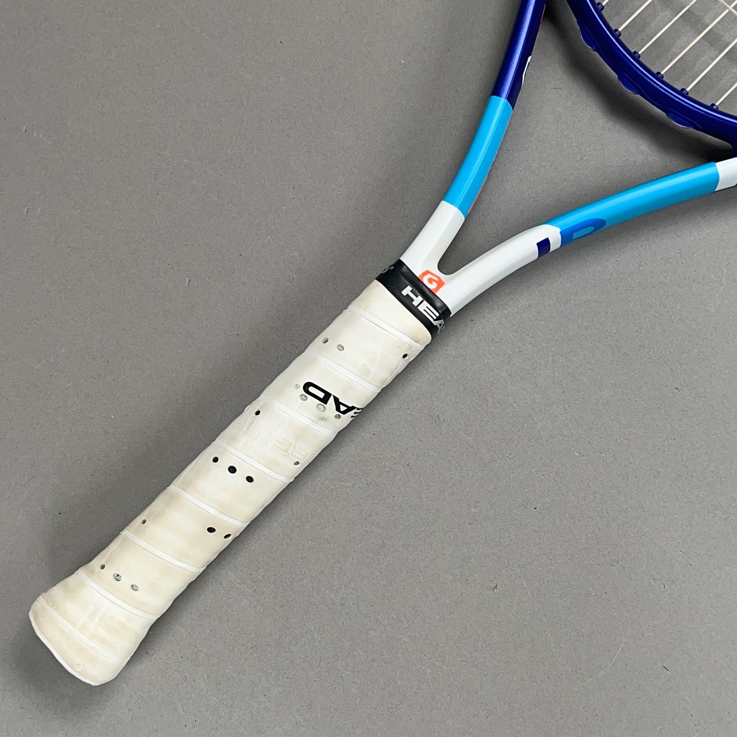 Head Instinct Jr. Tennis Racket 3 7/8" Grip & 98in² Head Size