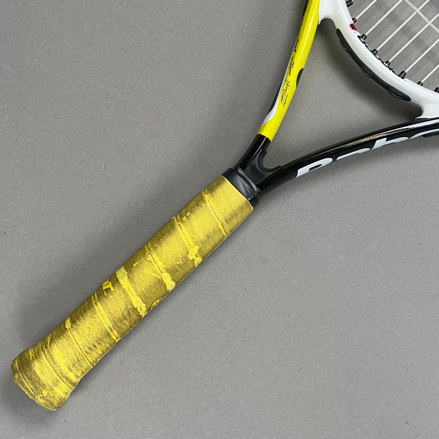 Babolat Nadal Jr. 140 Tennis Racket 3 7/8" Grip & 105in² Head Size