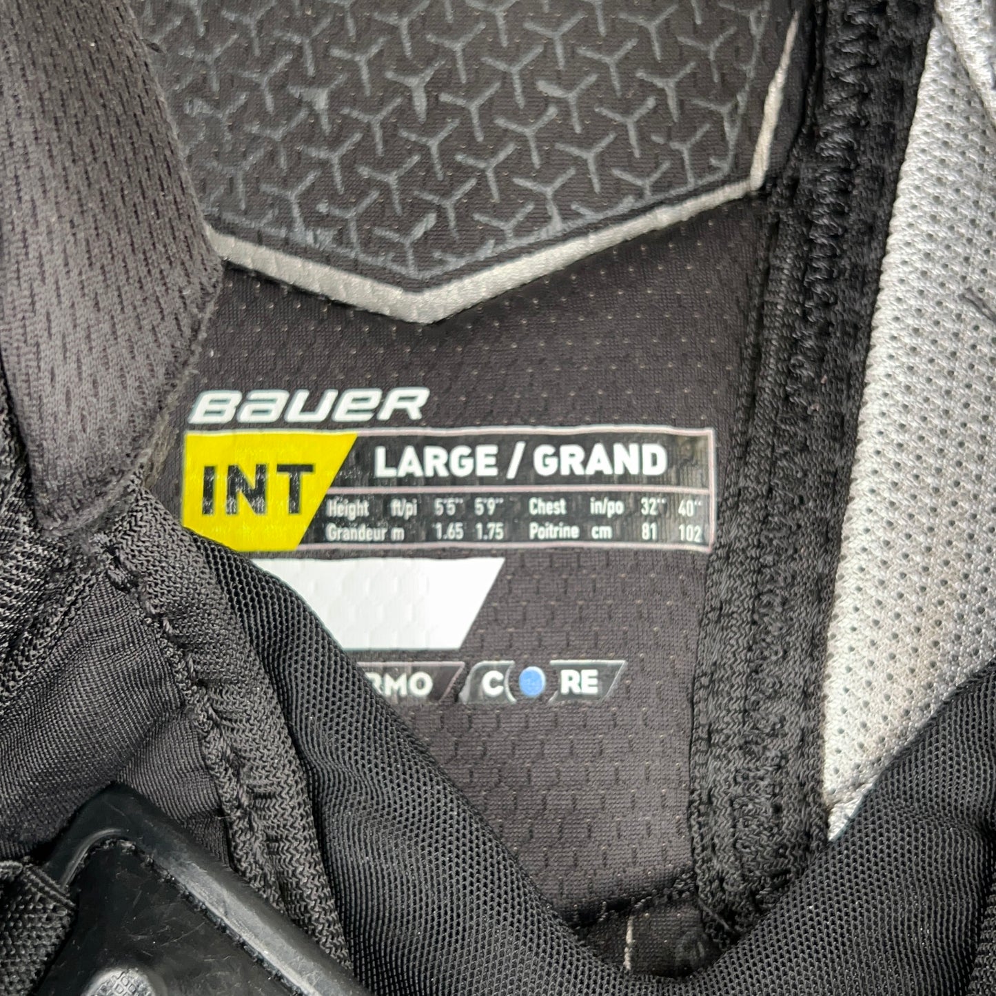 Supreme Ultra Sonic Intermediate Large Hockey Shoulder Pads