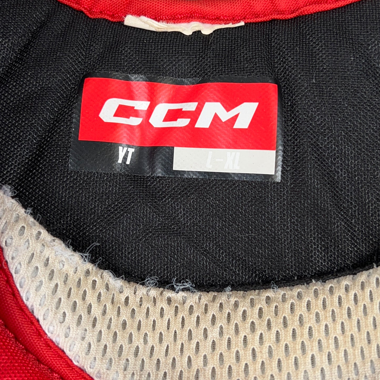 CCM Y Flex 3 Youth L/XL Goalie Chest Protector