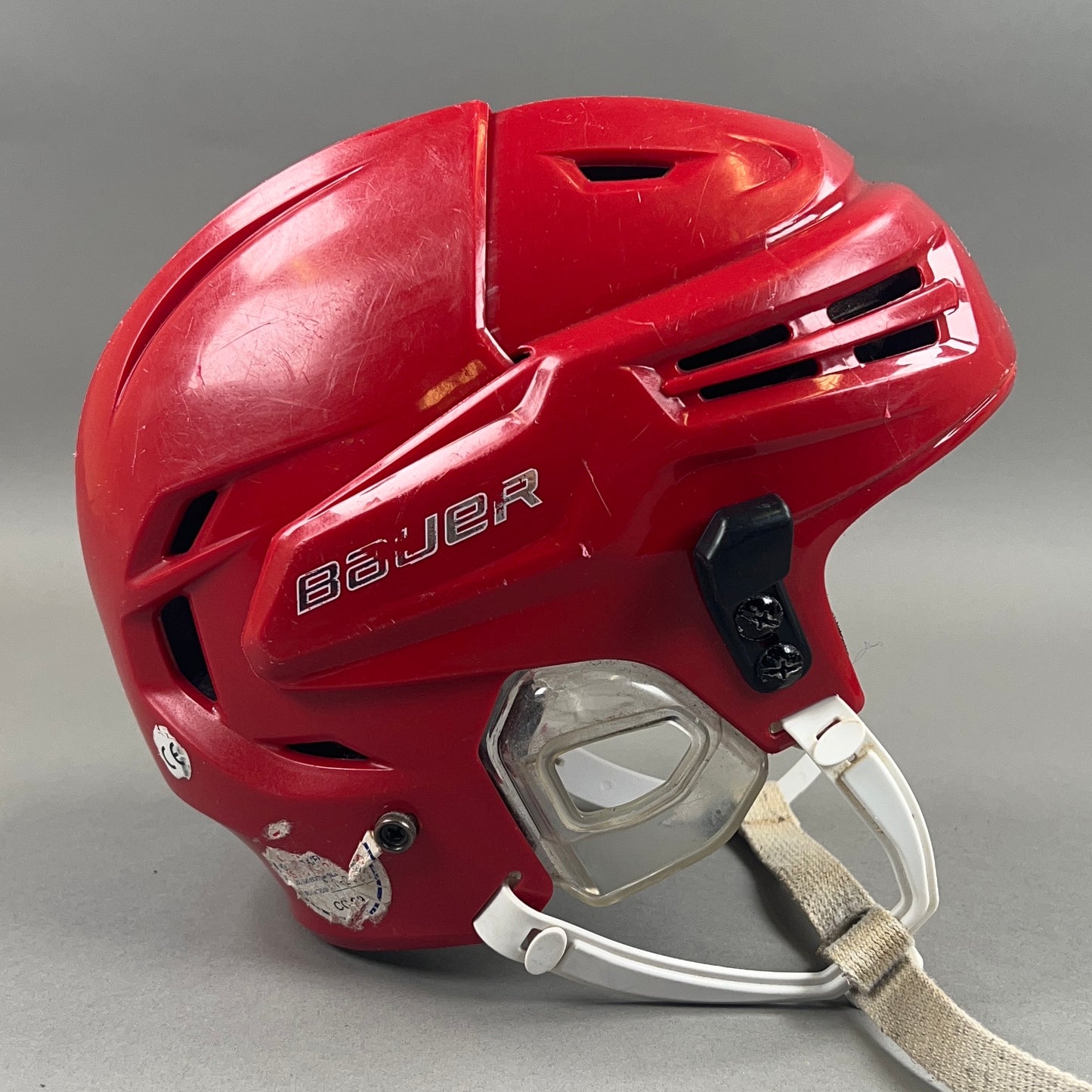 Bauer Reakt Medium 7" to 7 1/2" Senior Hockey Helmet
