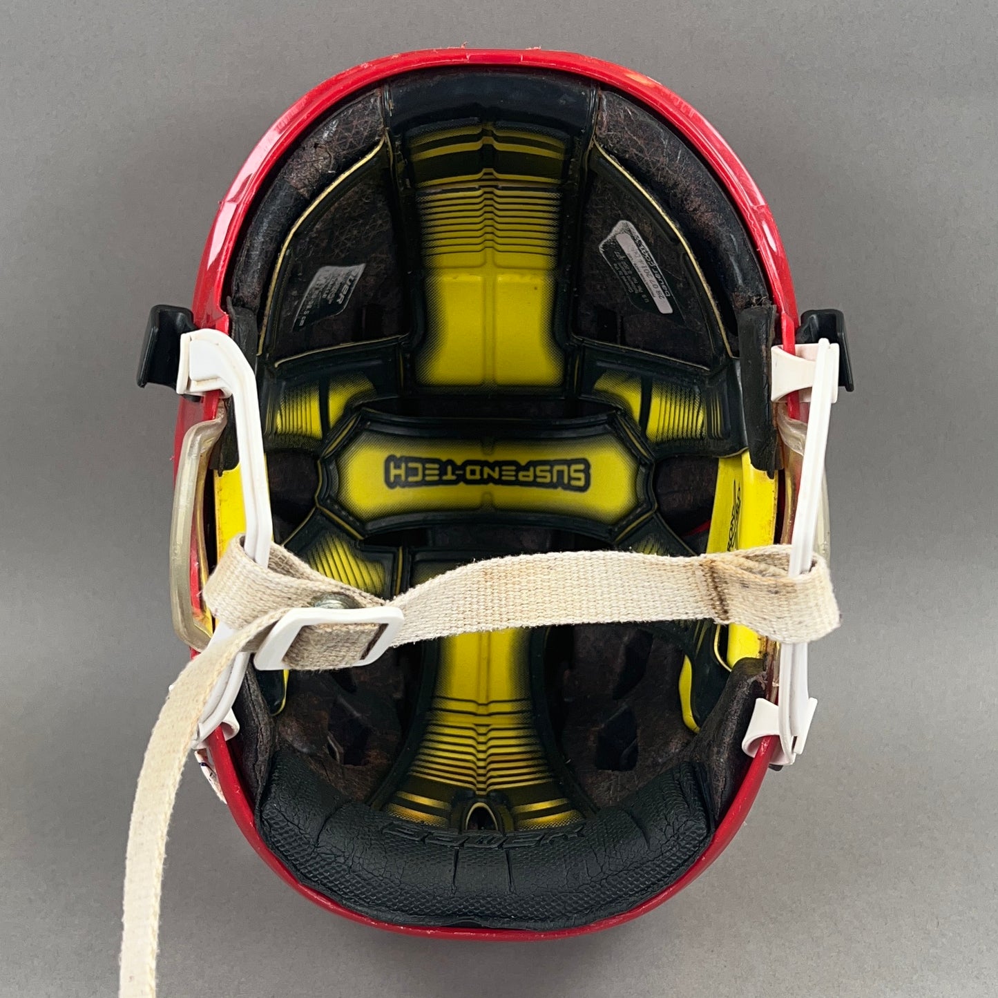Bauer Reakt Medium 7" to 7 1/2" Senior Hockey Helmet