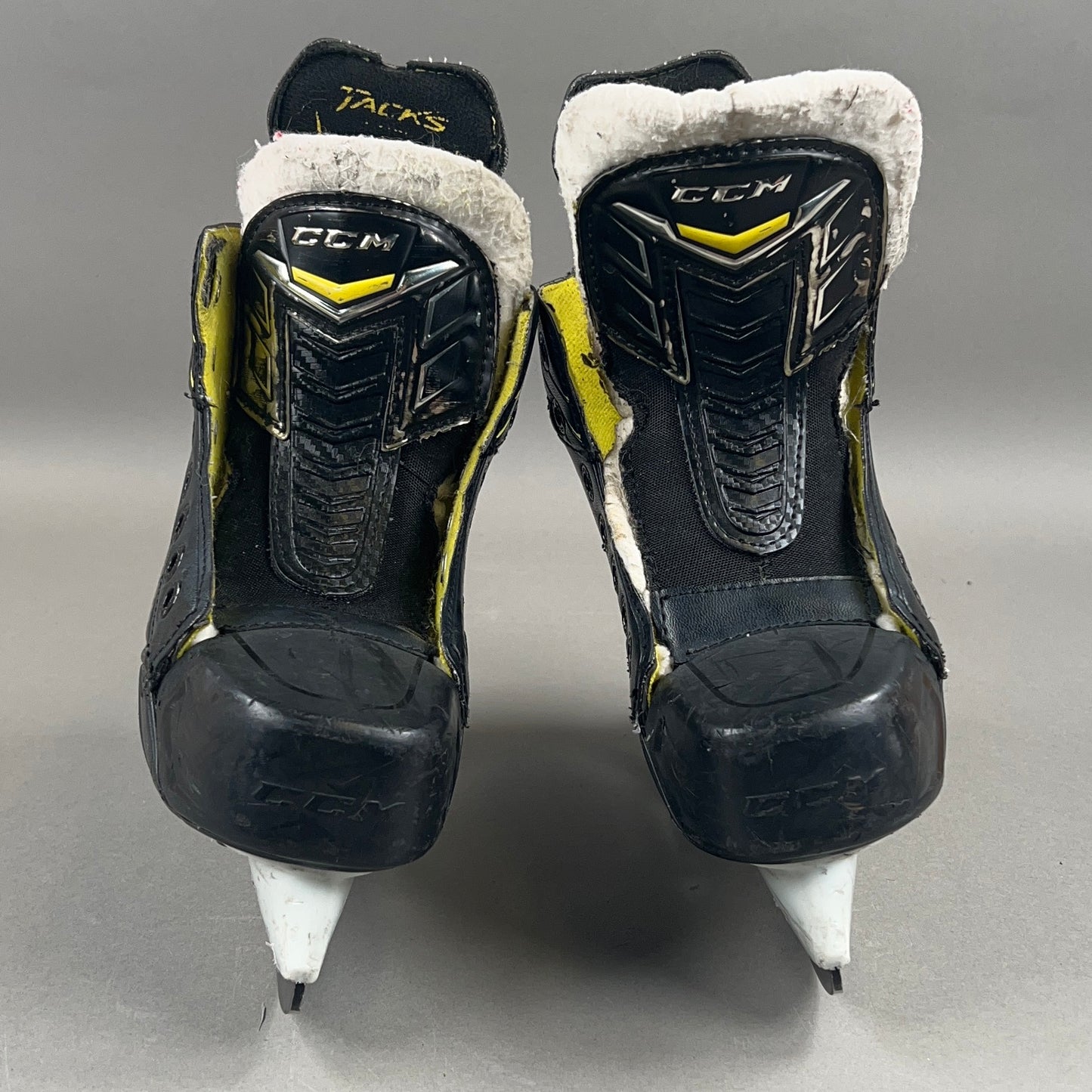 CCM Tacks Ultra Size 13.5Y Hockey Goalie Skates