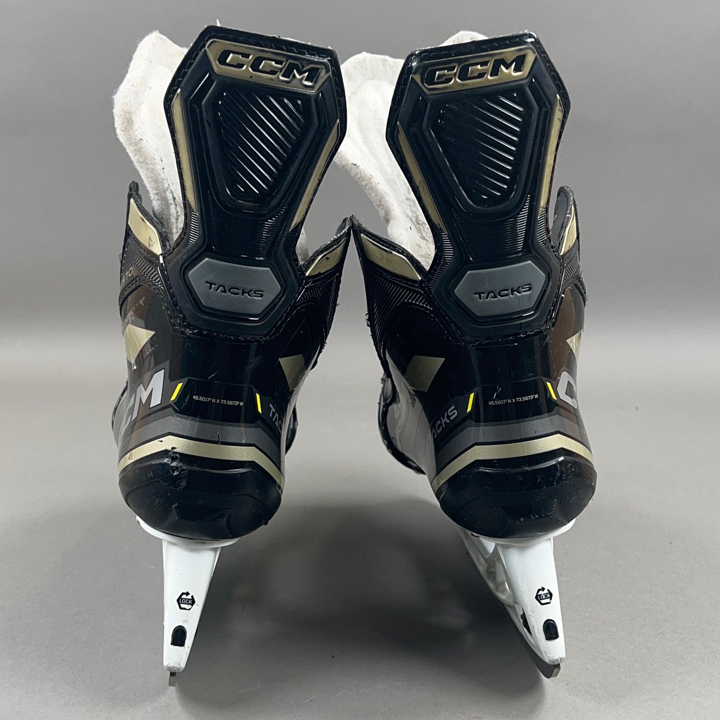 CCM Tacks AS 570 Size 4 Intermediate Hockey Skates