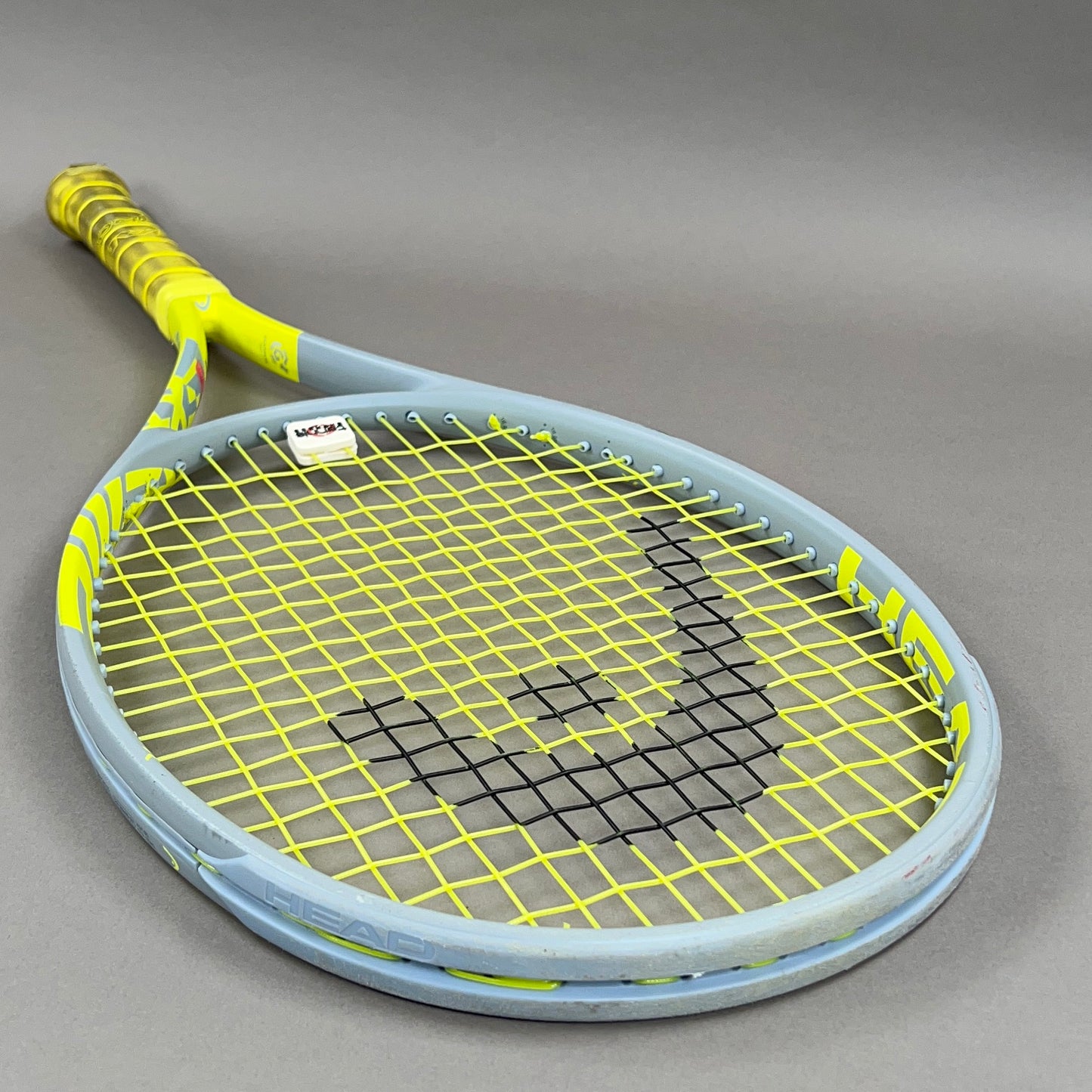 Head Extreme Jr Tennis Racket 3 7/8" Grip & 100in² Head Size