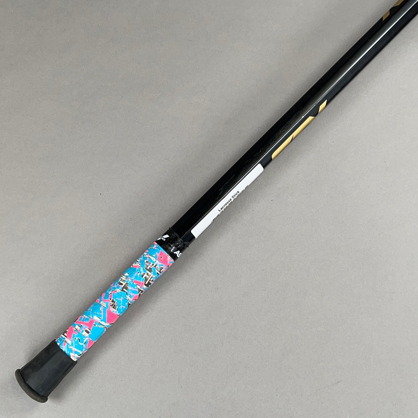 STX Fortress 700 Attack/Mid Lacrosse Head w/ 30" Fortress 700