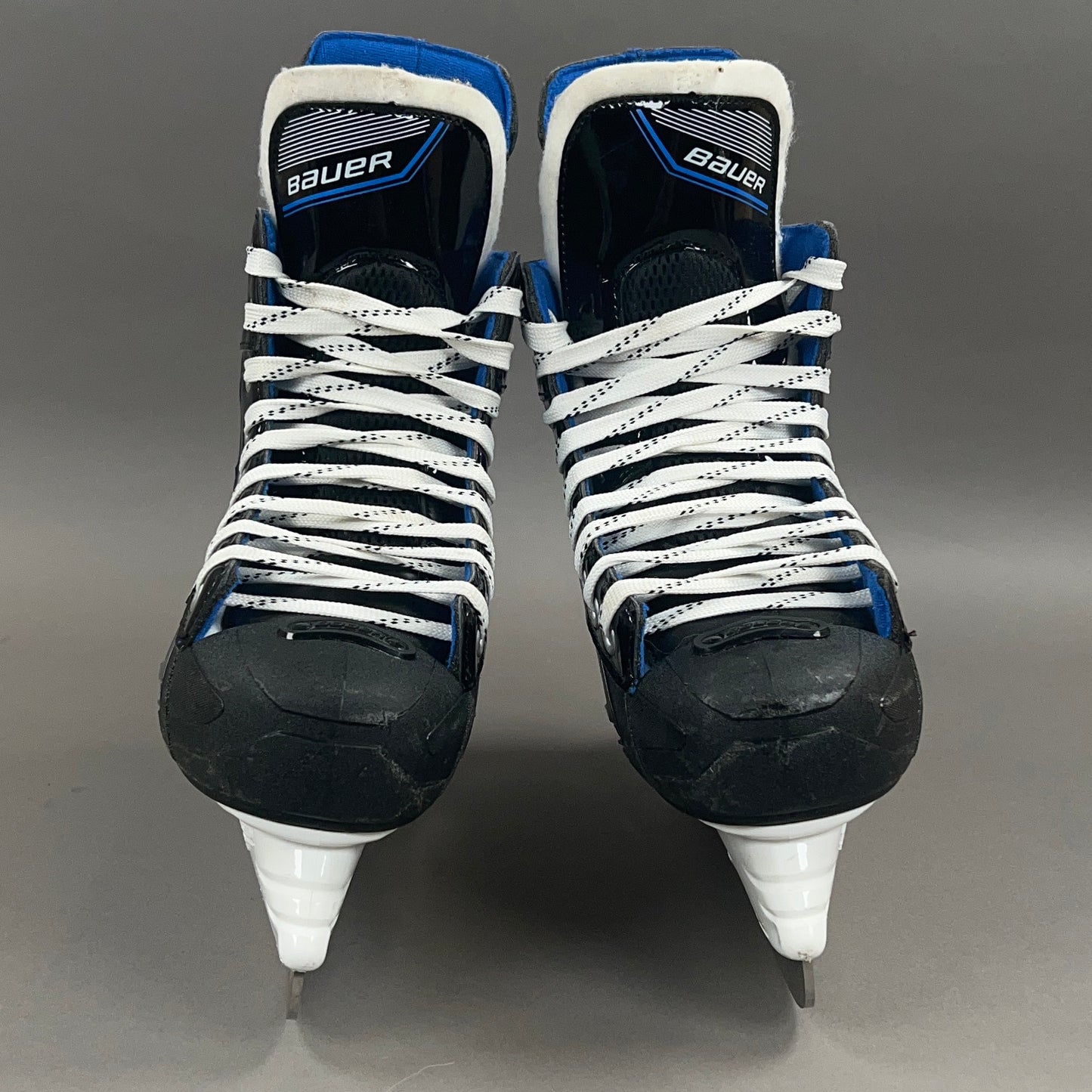Bauer MS-1 Size 5 Intermediate Hockey Skates