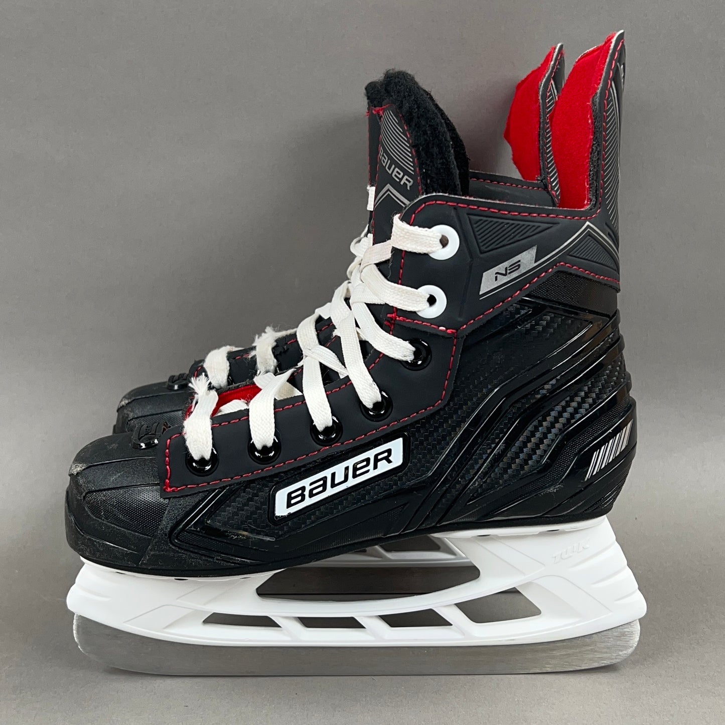 Bauer NS Size 1 Junior Hockey Skates