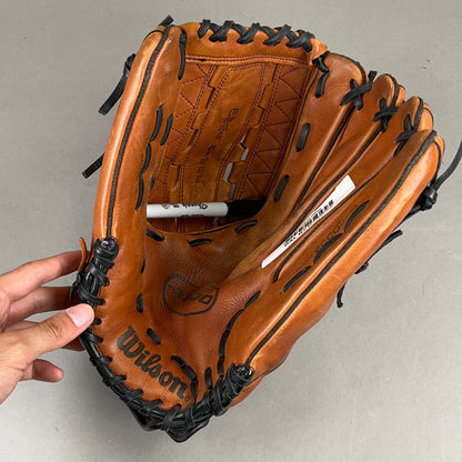 Wilson A700 14" Right Hand Thrower Softball Glove