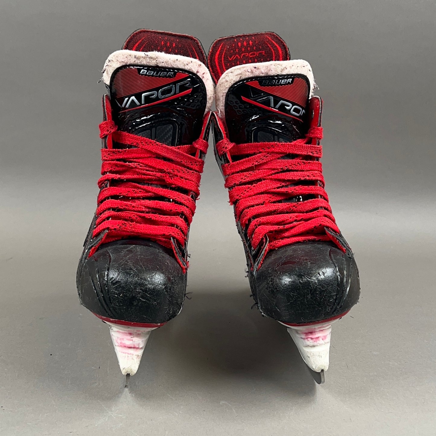 Bauer Vapor X 2.7 Size 5.5 Intermediate Hockey Skates