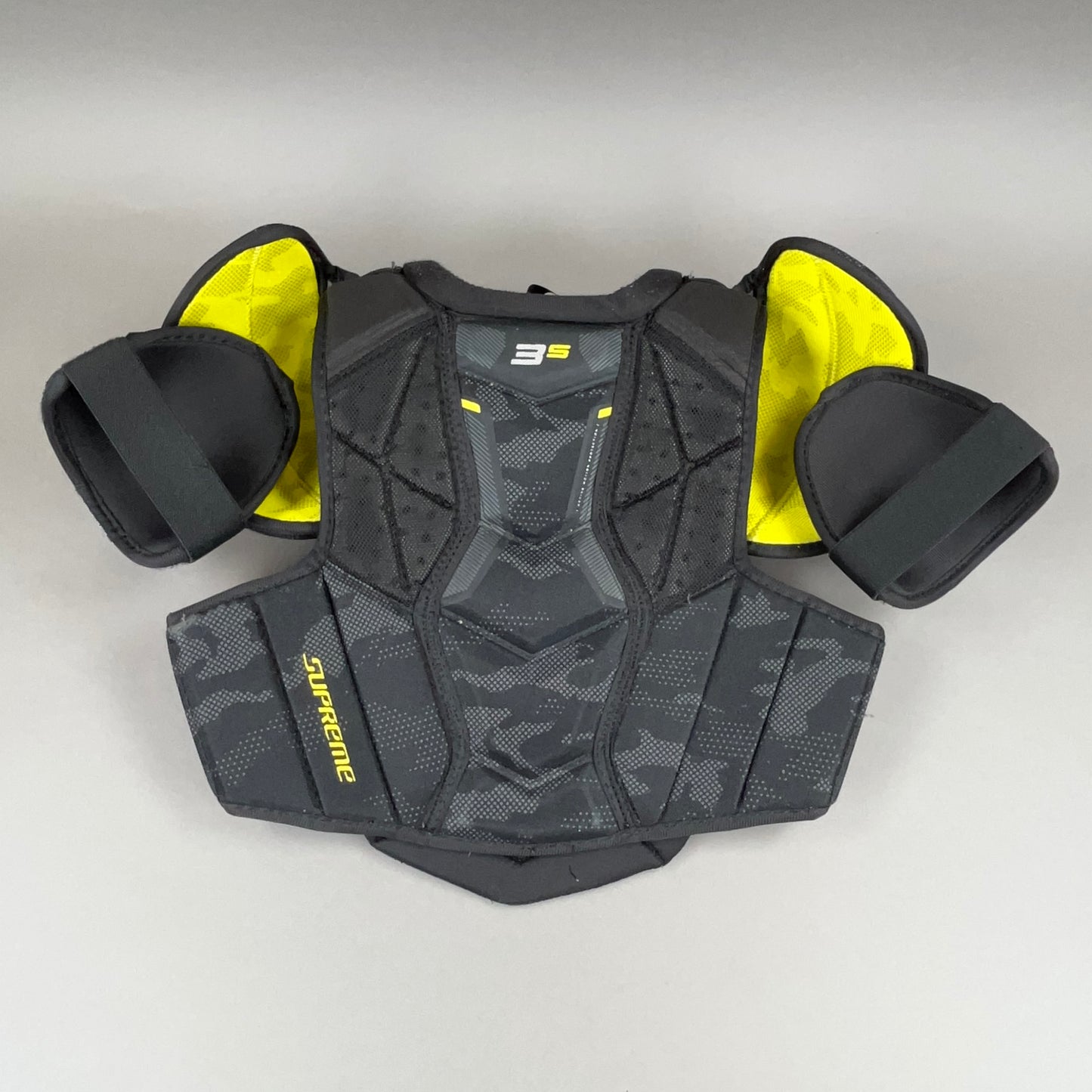 Bauer Supreme 3S Intermediate Medium Hockey Shoulder Pads