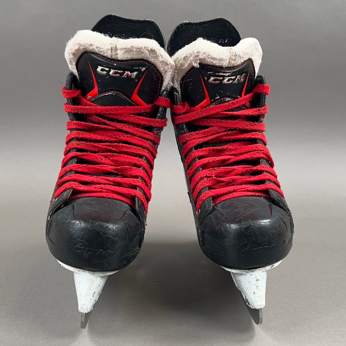 CCM Jetspeed Shock Size 2.5 Junior Hockey Skates