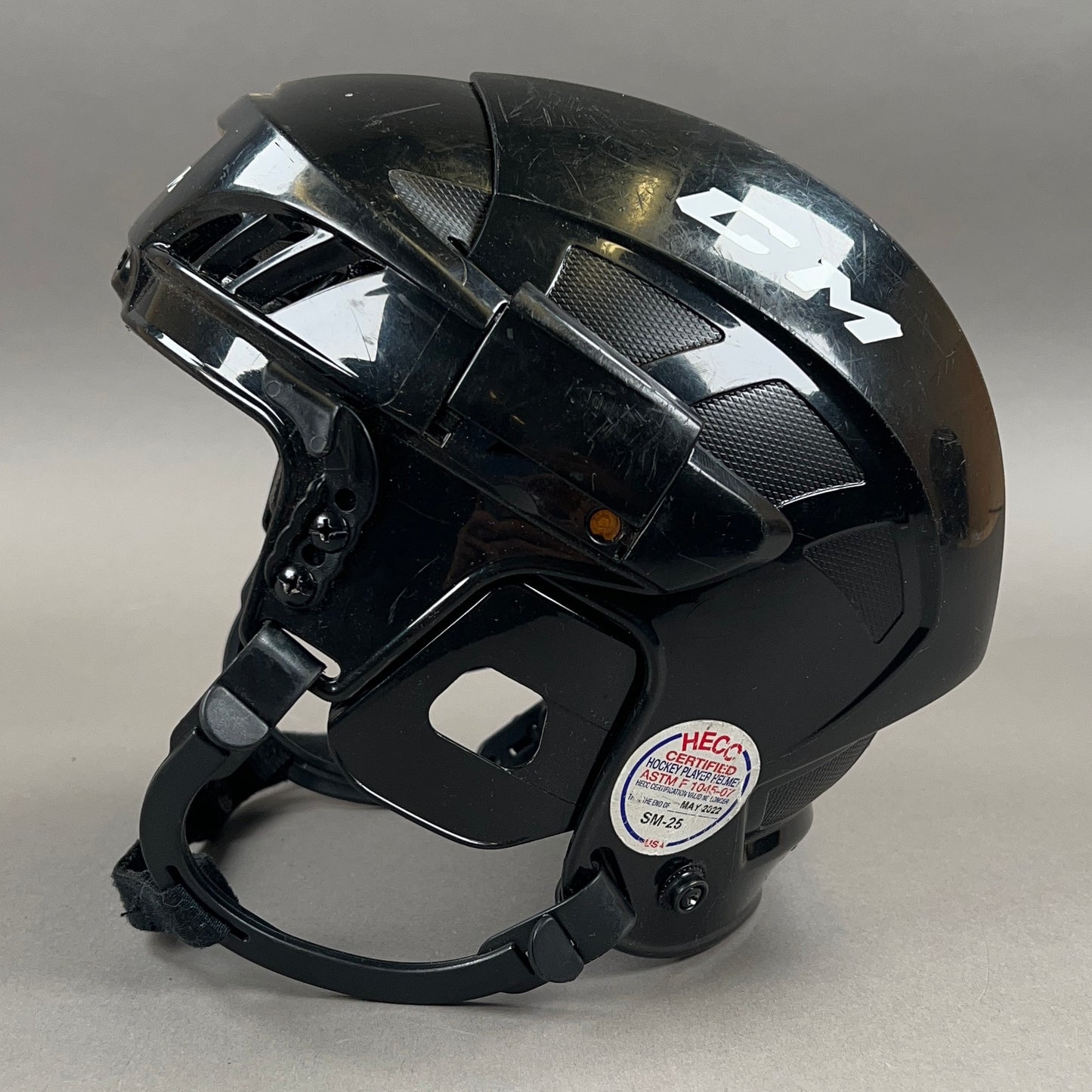 CCM FL40 X-Small 6" to 6 5/8" Junior Hockey Helmet