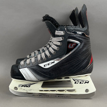 CCM U+ 06 Size 6 Vintage Intermediate Hockey Skates