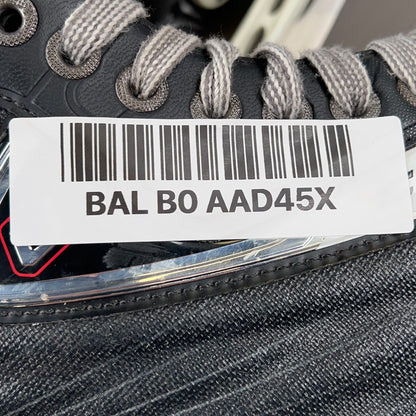 CCM U+ 06 Size 6 Vintage Intermediate Hockey Skates