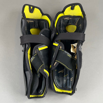 CCM AS 580 Junior 11" Hockey Shin Guards