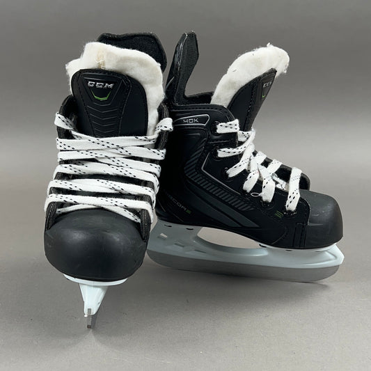CCM Ribcor 40K Size 7Y Youth Hockey Skates