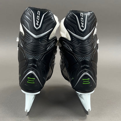 CCM Ribcor 40K Size 7Y Youth Hockey Skates