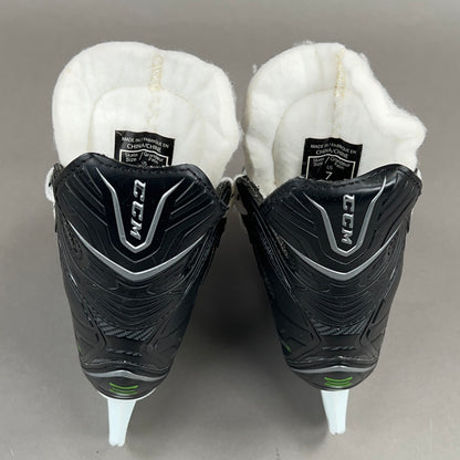 CCM Ribcor 40K Size 7Y Youth Hockey Skates