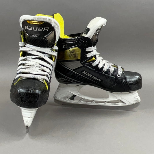Bauer Supreme 3S Size 2.5 Junior Hockey Skates