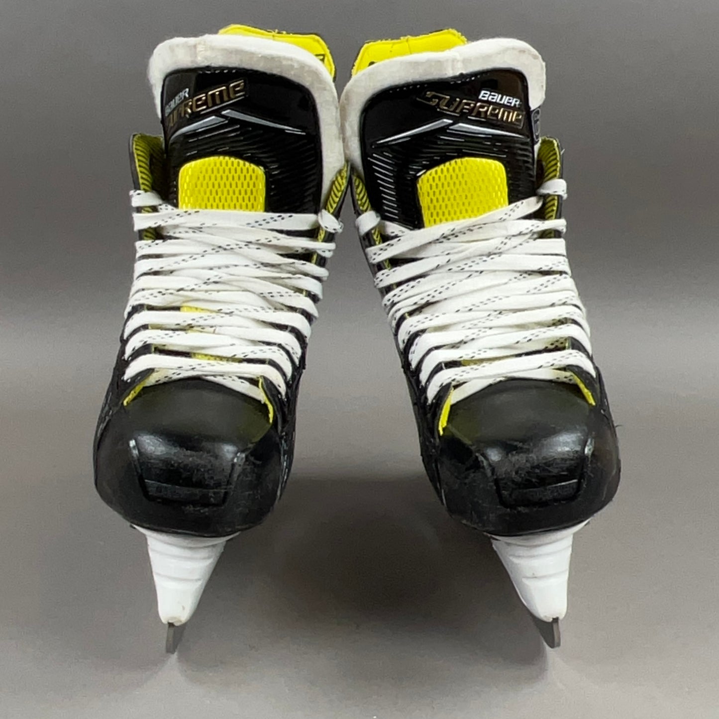 Bauer Supreme S29 Size 6.5 Intermediate Hockey Skates