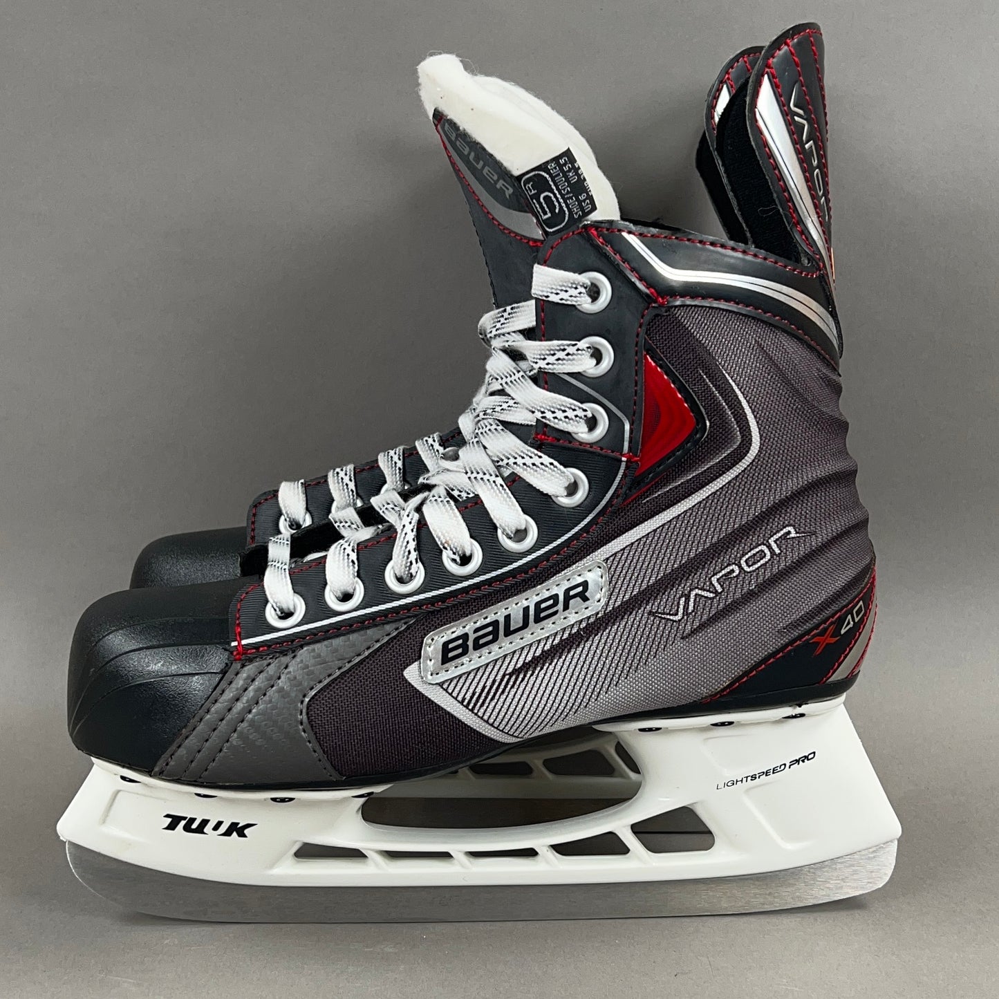 Bauer Vapor X40 Size 5 Intermediate Hockey Skates