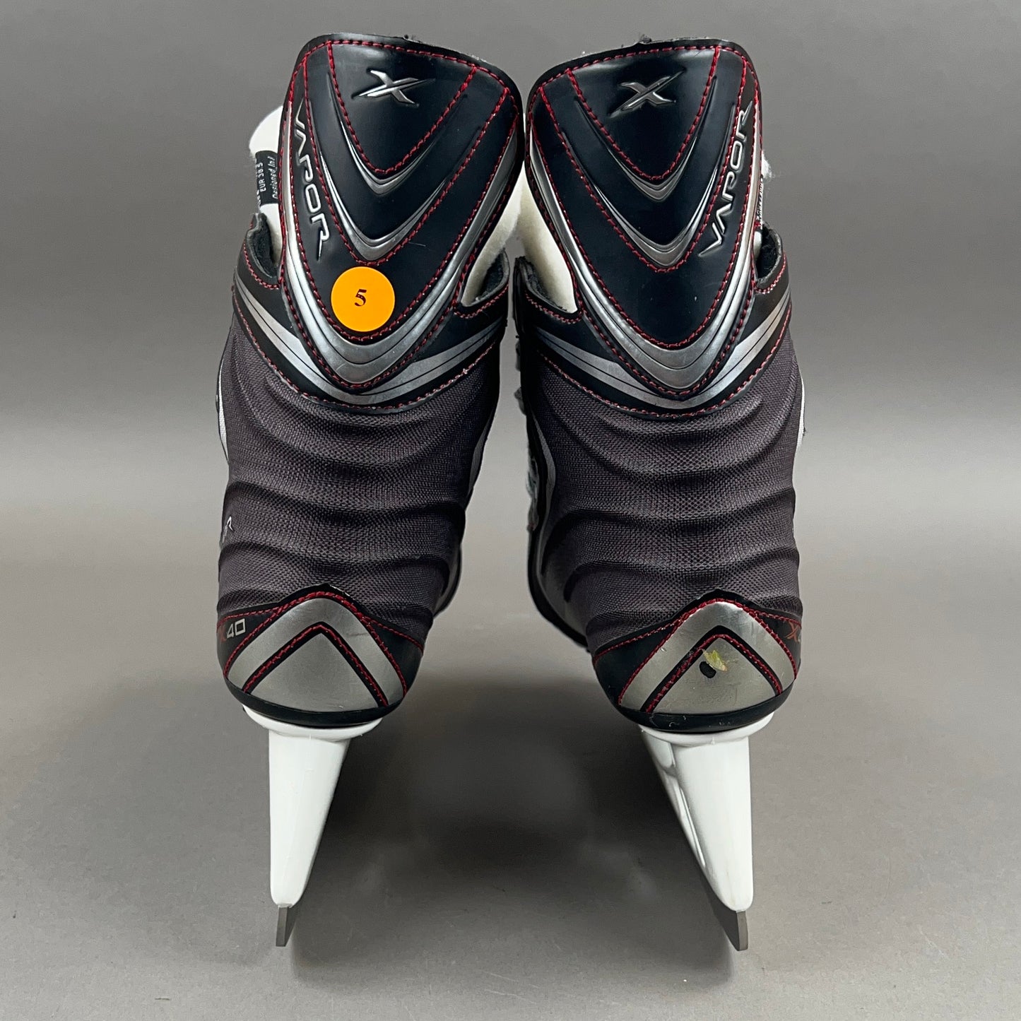 Bauer Vapor X40 Size 5 Intermediate Hockey Skates