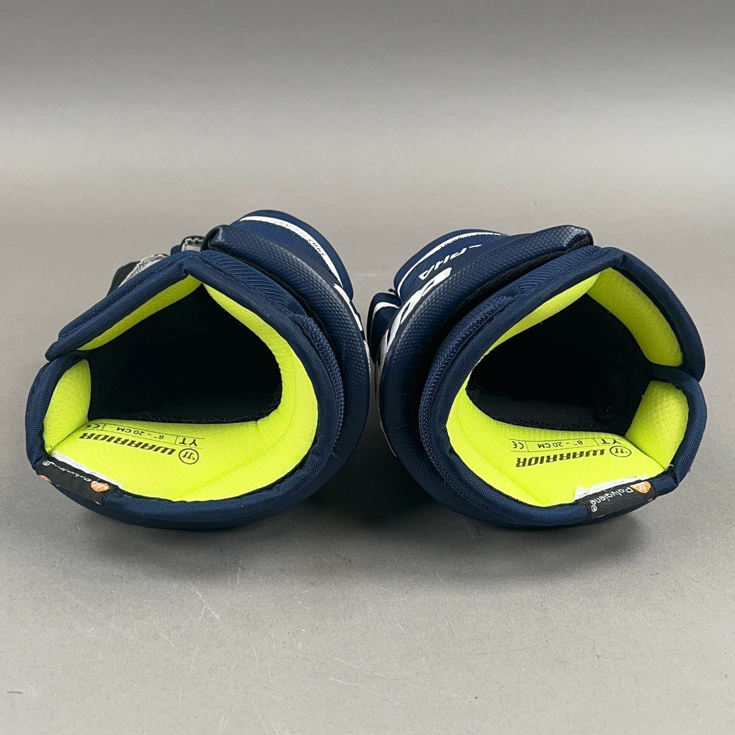 Warrior Alpha Pro Youth 8" Hockey Gloves