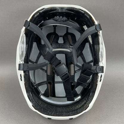 Valor Axiom Large Senior Hockey Helmet