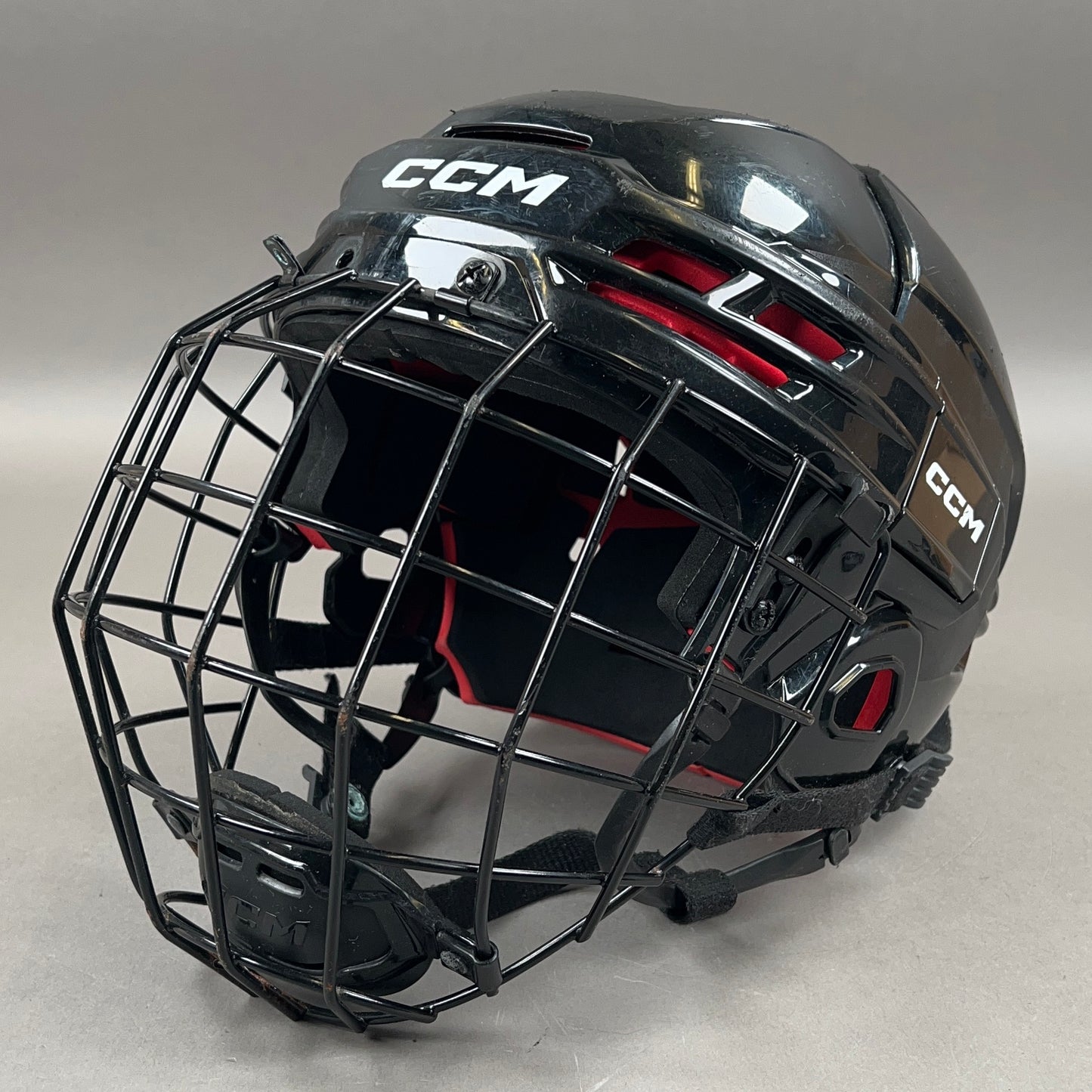 CCM Tacks 70 Medium 7" to 7 1/2" Senior Hockey Helmet