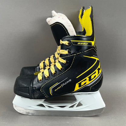 CCM Tacks 9350 Size 11Y Youth Hockey Skates