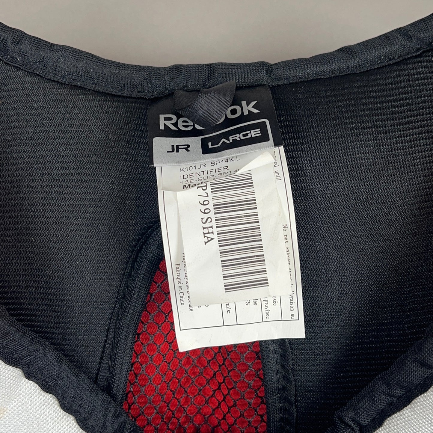 Reebok 14K Junior Large Hockey Shoulder Pads