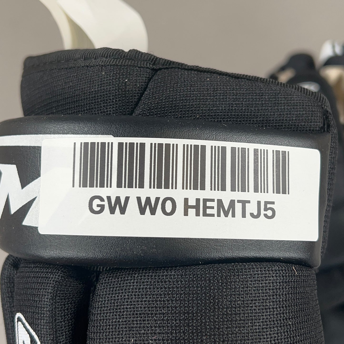 CCM 4R Junior 12" Hockey Gloves