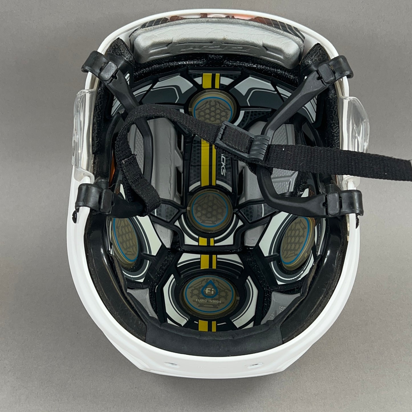 CCM Tacks 910 Medium Senior Hockey Helmet